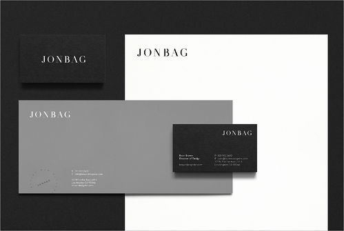 時(shí)尚與身份的編織者 時(shí)尚行業(yè)企業(yè)形象設(shè)計(jì)的戰(zhàn)略與藝術(shù)